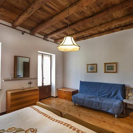 Dimora San Marco - Rustico Con Giardino Lantställe