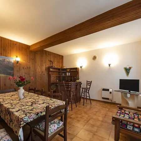 Dimora San Marco - Rustico Con Giardino * Каприно-Веронезе