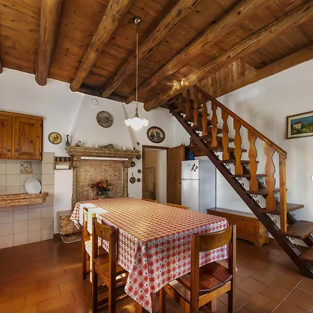 Dimora San Marco - Rustico Con Giardino Kır Evi Caprino Veronese